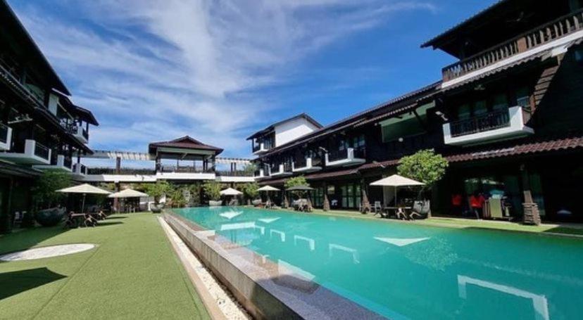 Villa D'Acqua Resort Masjid Tanah Exterior photo